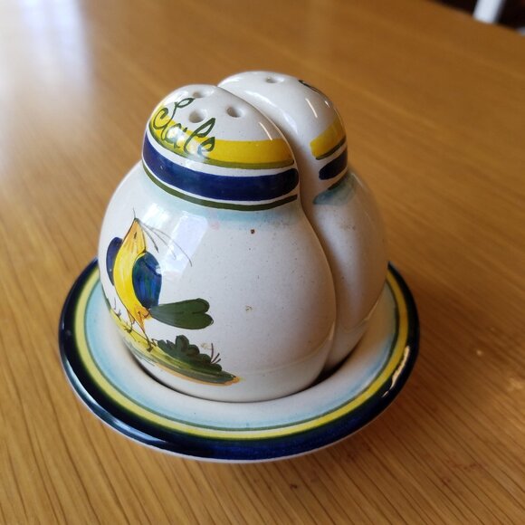 Italian Hand Painted Salt and Pepper Shaker Combo - Picture 2 of 8